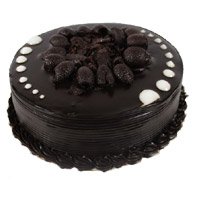 Send Eggless New Year Cakes to Delhi - Chocolate Cake