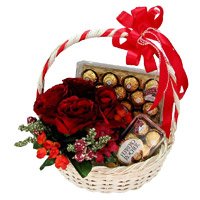 Chocolates and Flowers to Delhi