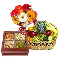 Bunch of 12 Mix Gerberas with 3 kg Fresh fruit Basket and 0.5 kg Mixed Dry fruits : Karwa Chauth Gift Hampers to Delhi