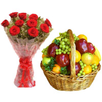 12 Red Roses Bouquet with 2 Kg Mix Fresh Fruits : Send Karwa Chauth Fruits to Delhi