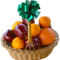 2 Kg Fresh Apple and Orange Basket : Send Karwa Chauth Fruits to Delhi