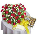 Send New Year Flowers to Delhi : Send New Year Cakes to Delhi : Send New Year Gifts to Delhi
