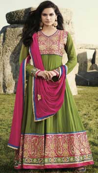Saree to Delhi : Send Gifts to Delhi