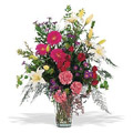 Send Flowers to Delhi : Vase Arrangement of Flowers to Delhi