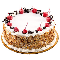 Send 2 Kg Black Forest Cake with Rakhi Delivery in Delhi From 5 Star Hotel
