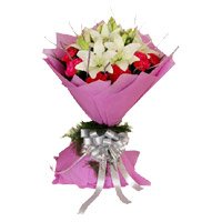 Deliver Online Flowers in Delhi : Send 5 white Lily 10 Red Carnation Flower Bouquet