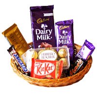 Chocolates Delivery in Delhi