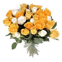 Cheapest Online New Year Flower Delivery in Delhi