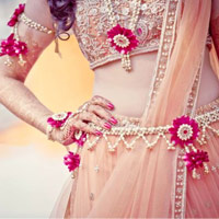 Flowers Jewellery for Mehndi in Delhi